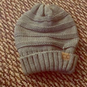 Gray CC beanie 🖤